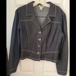 Denim blend  fitted jacket.